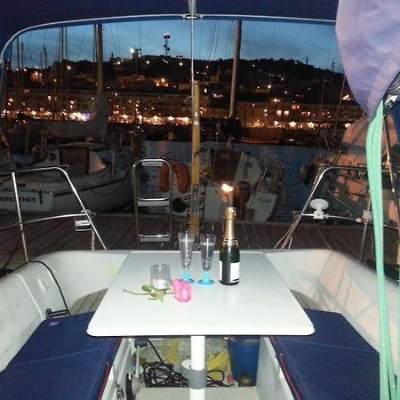 Hotel Nuitee A Bord De Danilou Un Voilier De 9.50M Sète Esterno foto